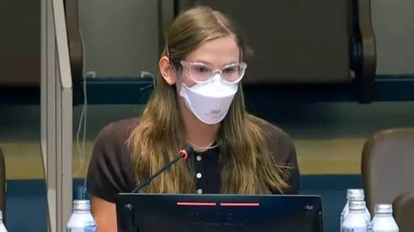 drtaubraun's tweet image. Poor Violet. 

Brought to you by Pfizer (and all the other Covid Vaccines) 

The Spike Protein used in the Covid "Vaccines" has two venom homologs* as part of its sequence. 

Venom can profoundly affect mental health by disrupting neurotransmitter systems, triggering intense…