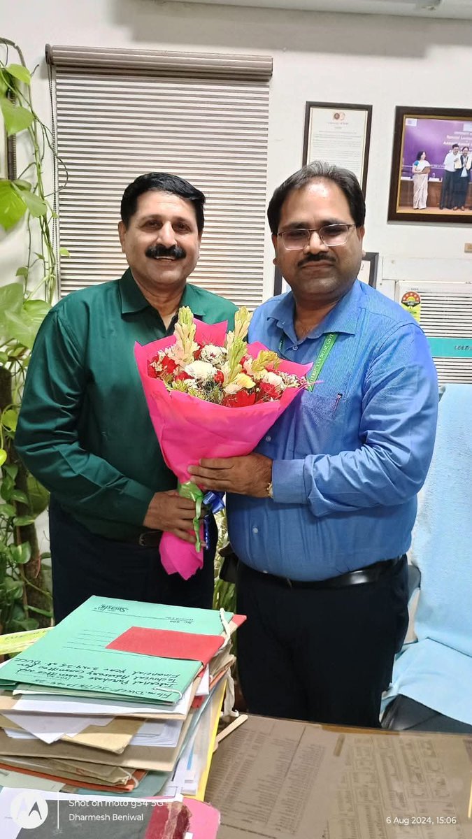 rajbirsinghdu's tweet image. दिल्ली विश्वविद्यालय के उप-कुलसचिव एवं संपर्क अधिकारी अनुसूचित जाति/जनजाति, शिक्षकों, गैर-शिक्षण के बीच बेहद लोकप्रिय आदरणीय @sharadsant जी को जन्मदिन पर बहुत-बहुत बधाई एवं शुभकामनाएं।
#du