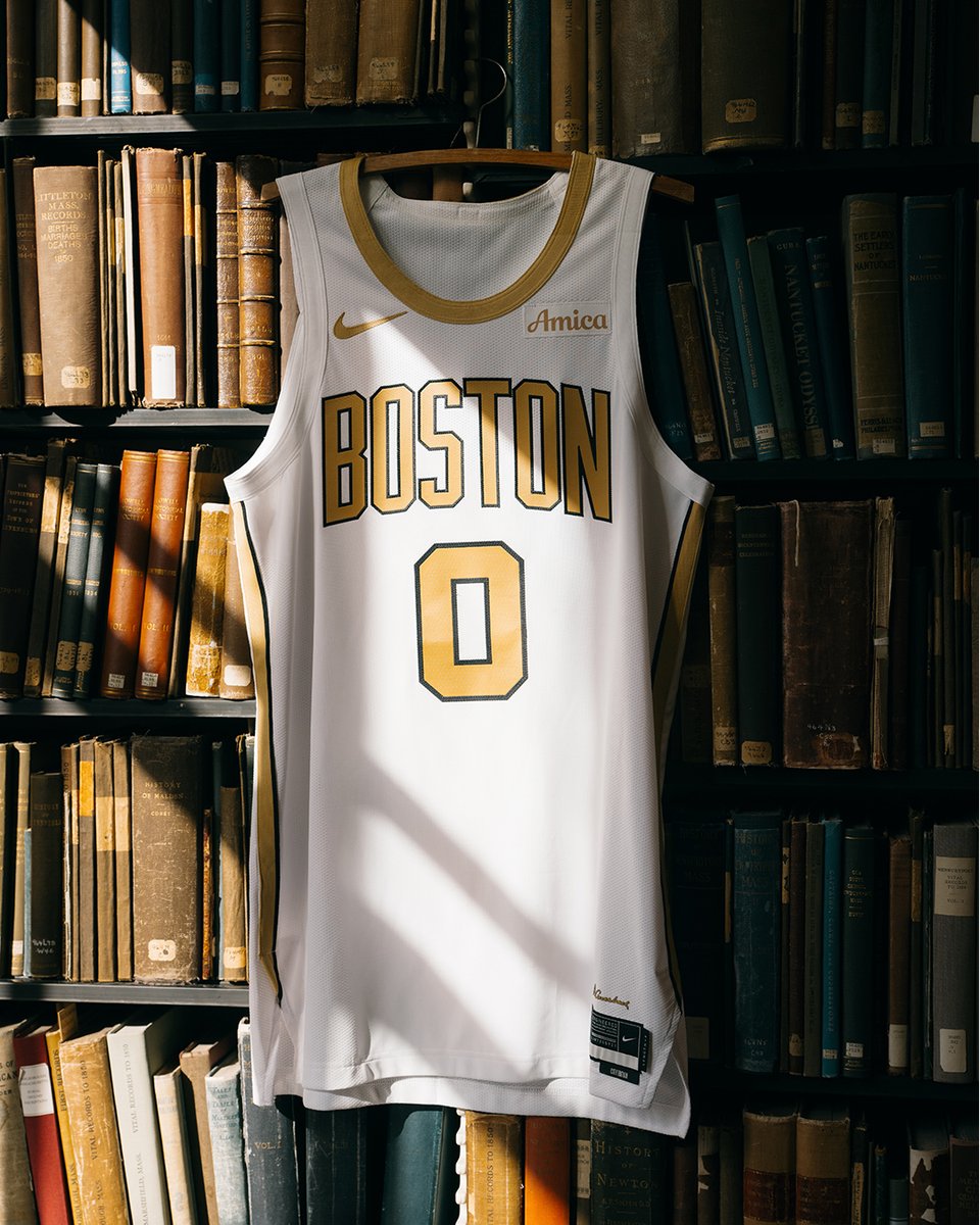 Le maillot City Edition des Celtics pour cette saison :