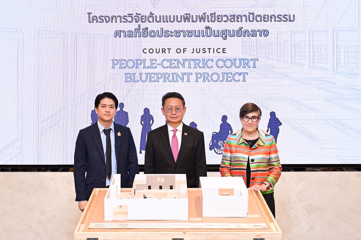 AusAmbBKK's tweet photo. Congratulations to 🇹🇭’s Court of Justice and Bangkok University’s Faculty of Architecture on the launch of the People Centric Court Blueprint Project. 

Through #ASEANACT, 🇦🇺 supports 🇹🇭's vision to redesign court environments to promote fair, safe and dignified justice for all. https://t.co/D60J1f2GTz