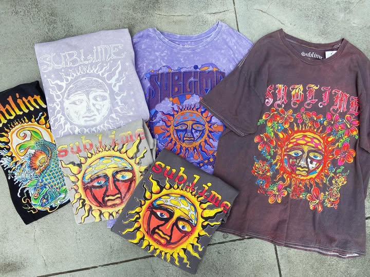 バンドTの枠にとらわれず、様々なシーンから人気のある
90年代の西海岸を代表するバンド『Sublime』のTシャツ!!(アメリカ古着)
今回もいろいろと海外より届いてますよ～
　
掲載写真以外にもあるのでチェックしてみてね。
　
#下北沢 #shimokitazawa #Sublime #サブライム #ロックtシャツ #バンドt