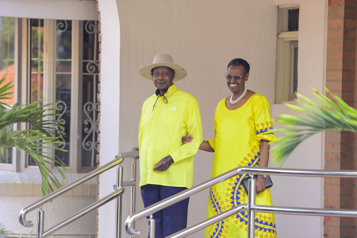 For a fashion show, BOBI and Barbie rocked it but we are not about fashion. We are about matters of our national importance. President Museveni is beyond in ideas and matters that shape UGANDA. Bino sibya kwambala. 
<a href="/SsekagyaHarun/">Harun Ssekagya</a> <a href="/jkkarungi/">Josephine Karungi</a> <a href="/96Assurance/">Uncle Assurance</a> <a href="/harderHB/">Burora Herbert Anderson</a> <a href="/GenActivistUg/">GEN. ACTIVIST🎭🇺🇬</a>