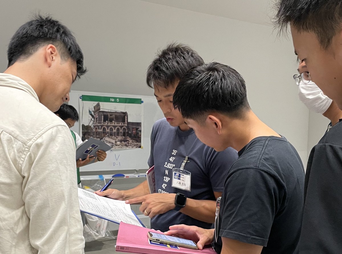 jdr_secretariat's tweet photo. #JDR救助チーム の #技術訓練 が始まりました。
平時は 国内の災害救助に関わる参加者に対し、初日は、#国際緊急援助隊 の体制に関する講義を中心に、海外での救助活動における #心得 や #国際調整手法 の講義、#INSARAG の国際チームに求められる捜索救助評価 #ASR2 の実践などが行われました。 https://t.co/Y3nx6ogD0O