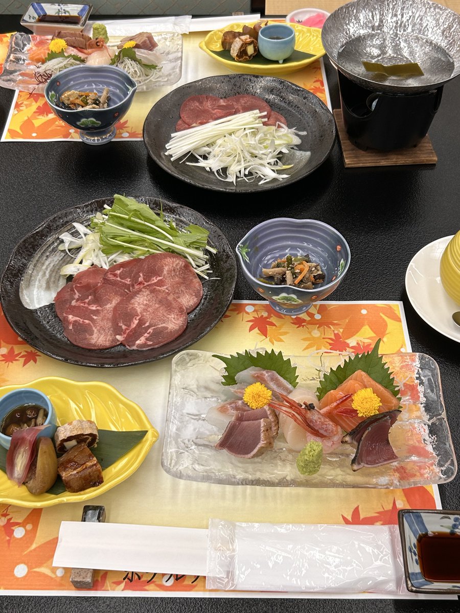 SUPERGT楽しんできた！！✨️
近くて迫力凄かったよ!!⚐⚑
牛タンも堪能してきた！(๑'ڡ'๑)୨