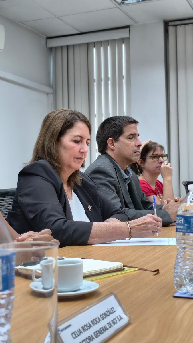 Con mucha satisfacción recibimos la delegación del Comité Provincial del PCCh de Hebei  y de la Zona de Alta Tecnología de Shijiazhuang. En esta municipalidad tenemos una empresa 100% cubana. Las posibilidades de colaboración son extraordinarias y mutuamente beneficiosas.