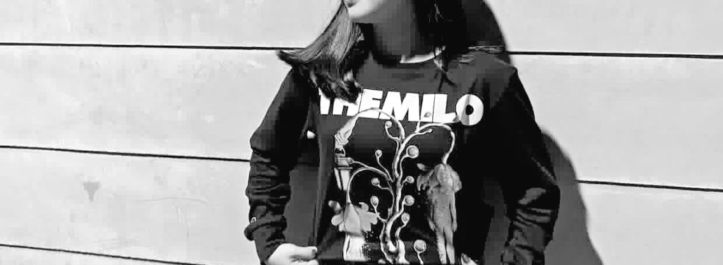 Kado wisudaku well tenan 😋🤏🏻❤️ <a href="/Themiloband/">Themilo</a>