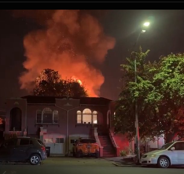 OaklandFireLive tweet picture