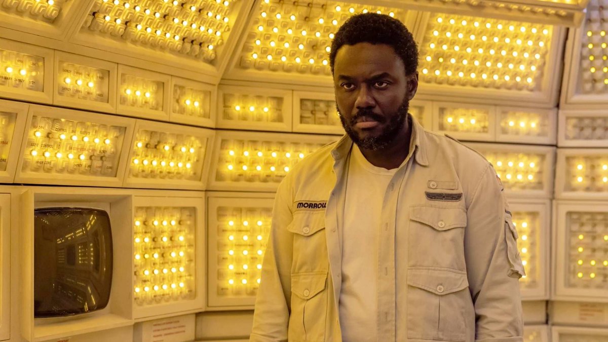 theshahshahid's tweet image. And I had no idea who #BabouCeesay was before #AlienEarth, but he absolutely stole every scene he was in! 

Morrow is by far one of the most interesting new characters. Tortured. Badass. And Ceesay plays him with such layers. Would love to see him return. #Alien #NoahHawley