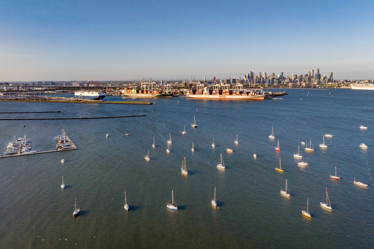 Port of Melbourne tweet media
