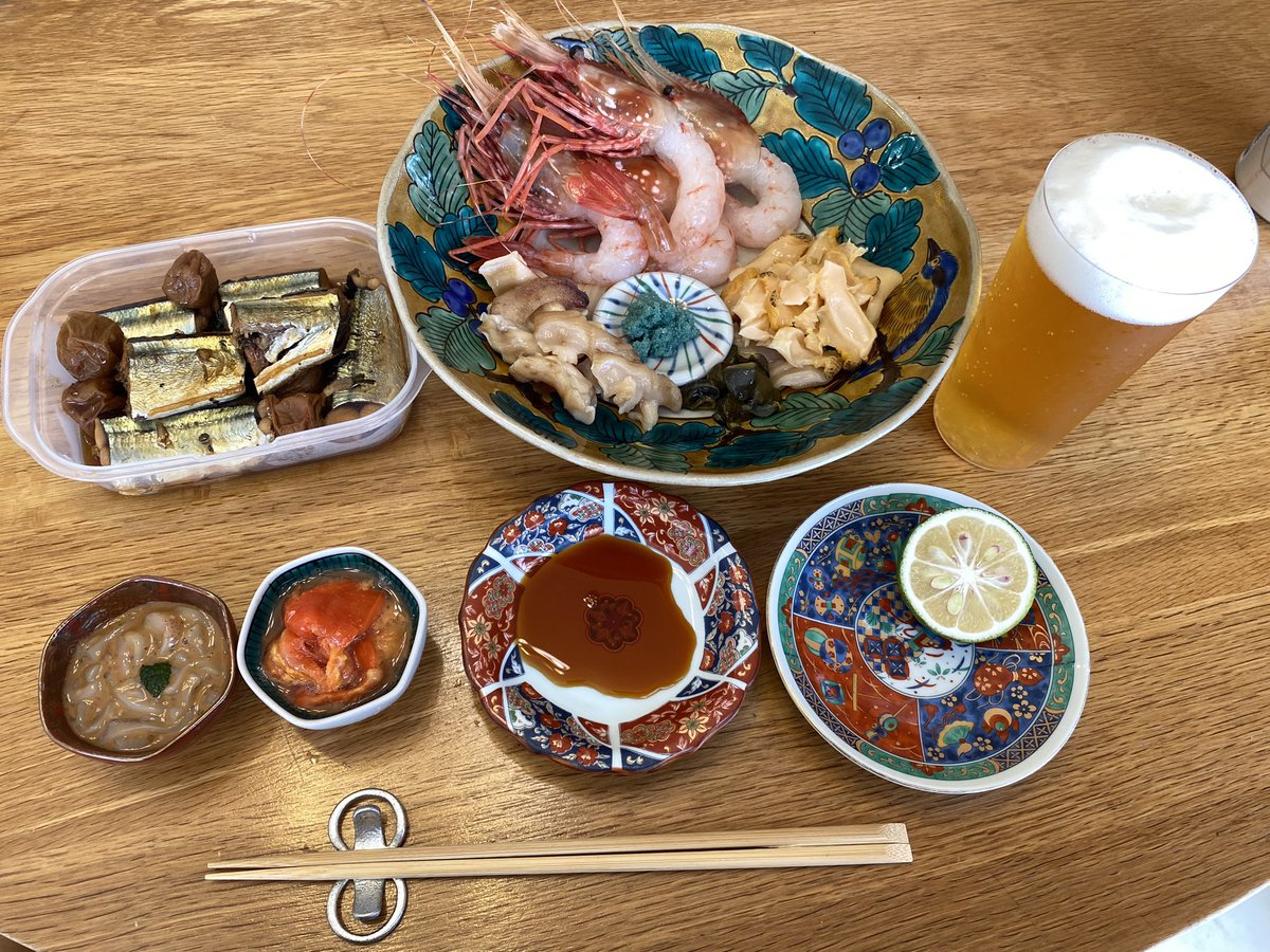 mentaimusume's tweet image. 今日は秋刀魚を煮ました🍶💕
2尾入りだったけど3尾入り買えばよかったと後悔するぐらい美味しい🤤

含み損は大台に乗りました💪
さぁ、どうしよう？
取り敢えず美味しいから今は忘れよう🤪