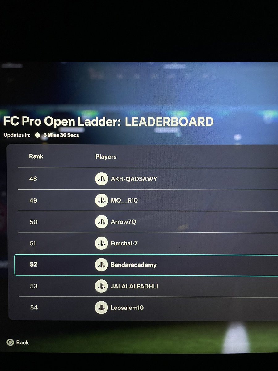 الحمد لله بعد ما كنت تعبان يومين رجعت ولله الحمد توب 50، وبإذن الله الهدف توب 5 قريب 🐐🔥.