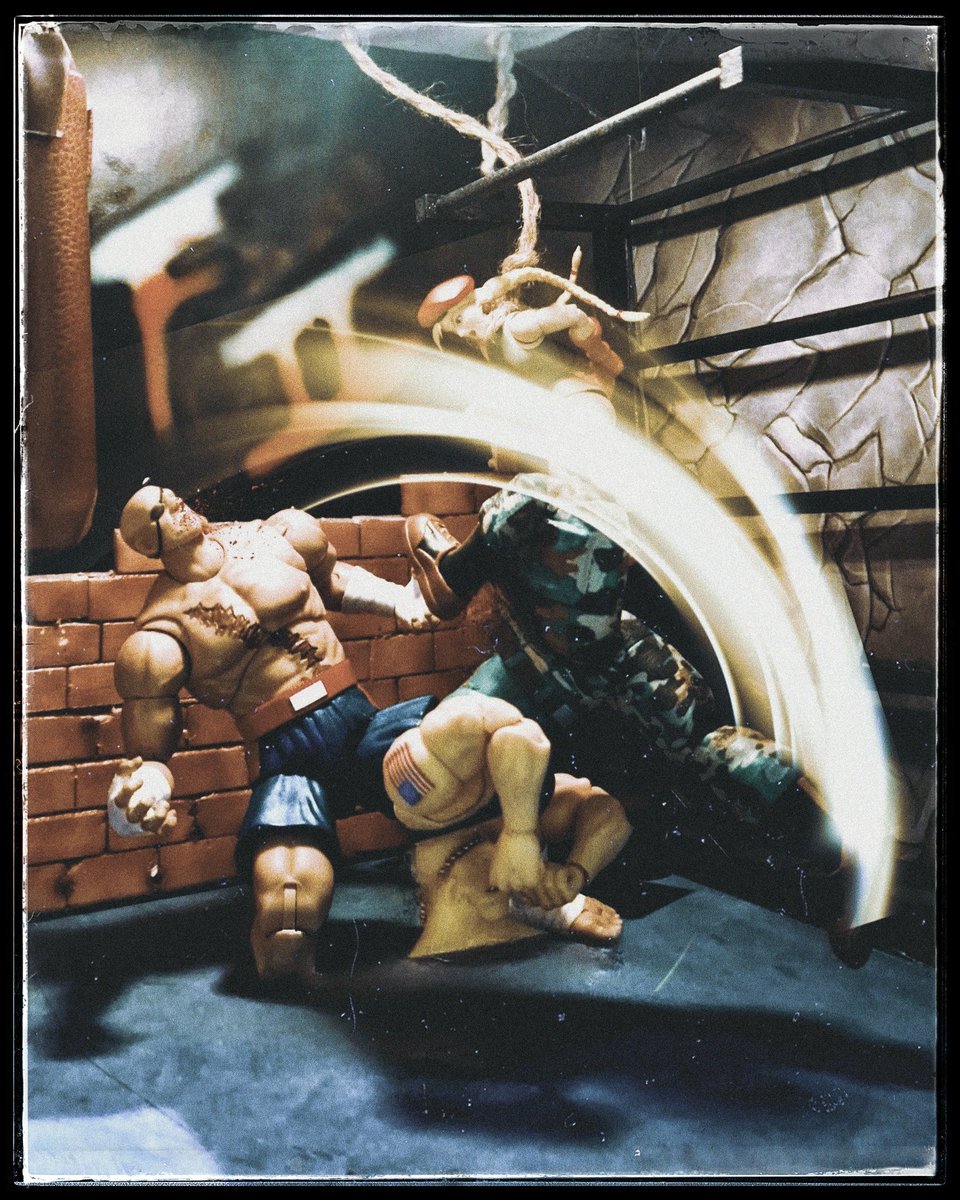 NoSoloFigs's tweet photo. Sagat & Cammy / Guile's Flash kick
#SFII #sagat #Cammy #Guile #ActionFigurePhotography #retrovideogames #martialarts #jadatoysstreetfighter https://t.co/DEV7IpDIxR