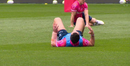 👍🏽 THUMBS UP 👍🏽

The Storm say Jahrome Hughes passed his contact test at training today.

The halfback will play just 22 days after breaking his forearm.

He’ll channel his inner Mal Meninga &amp; wear a solid arm guard against the Sharks.

Latest on <a href="/9NewsSyd/">9News Sydney</a> <a href="/NRLonNine/">NRL on Nine</a> #9News