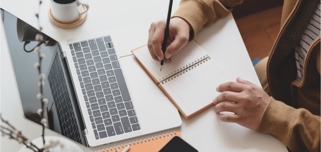 BlogAspiring's tweet image. “You can always edit a bad page. You can’t edit a blank page.” ~ Jodi Lynn
#writers #WritingCommunity #Blogging #WriteEveryday