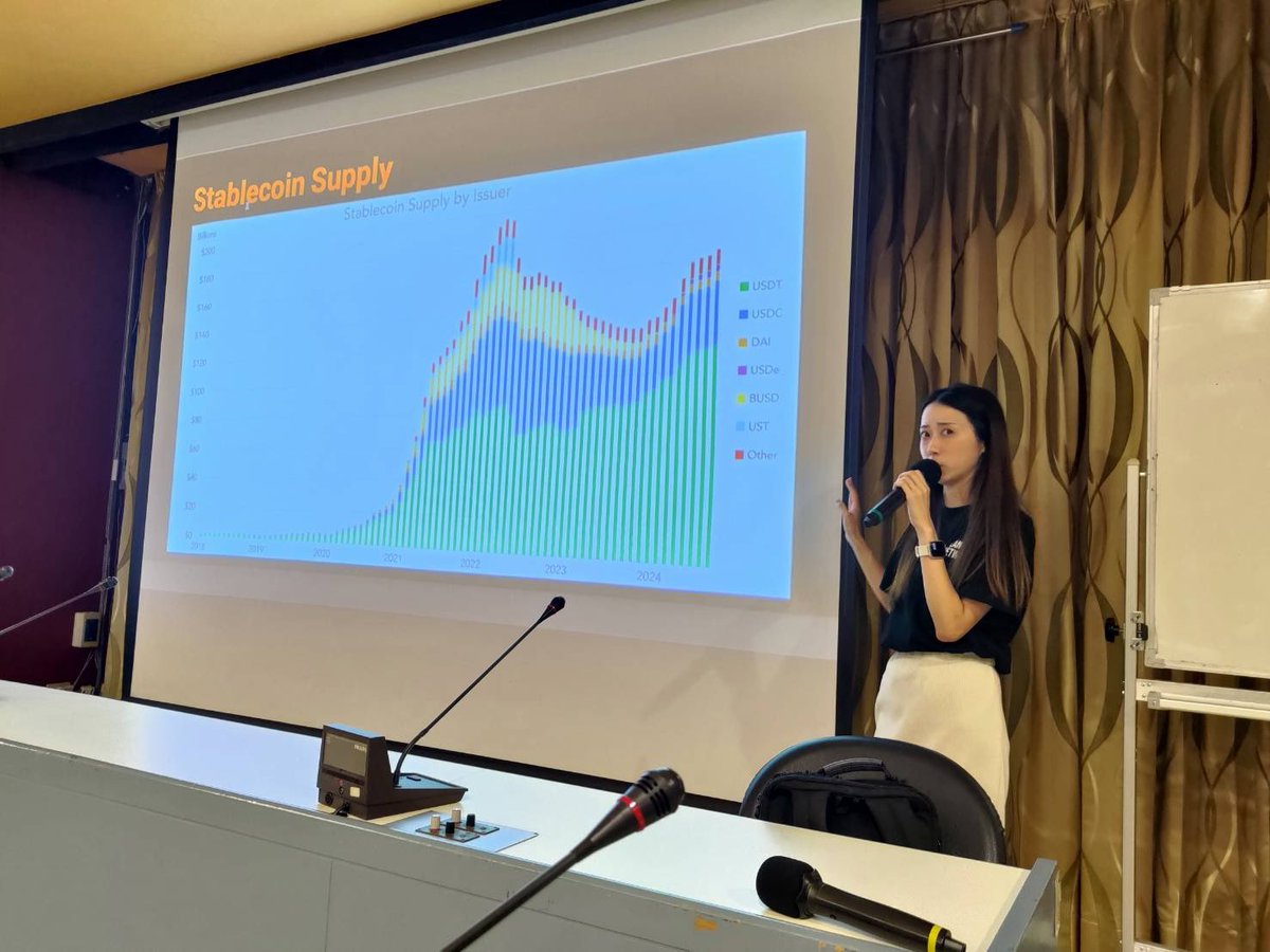 Sharing insights on Stablecoins and Bitcoin today at NTNU!

Continuing to orange pill universities… 🍊💊🏫

#Bitcoin #Stablecoin #NTNU