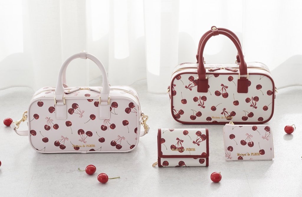 Maison de FLEUR チェリー型ウォレット新品未使用。 商品一覧