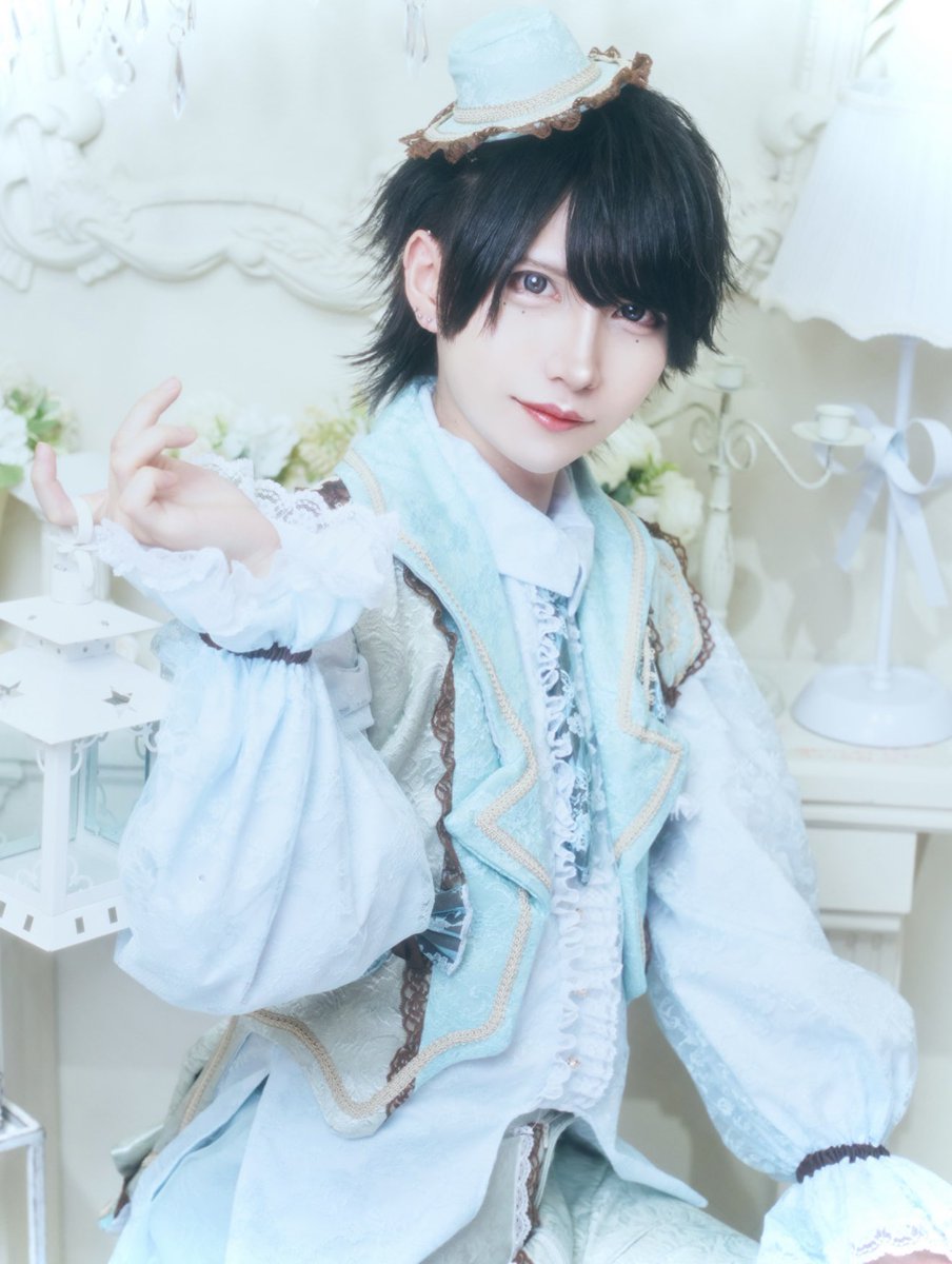 ♱ 7人目新衣装アー写公開 ♱

青色担当 藍染つぐ

#Zolpidem #Zlp
