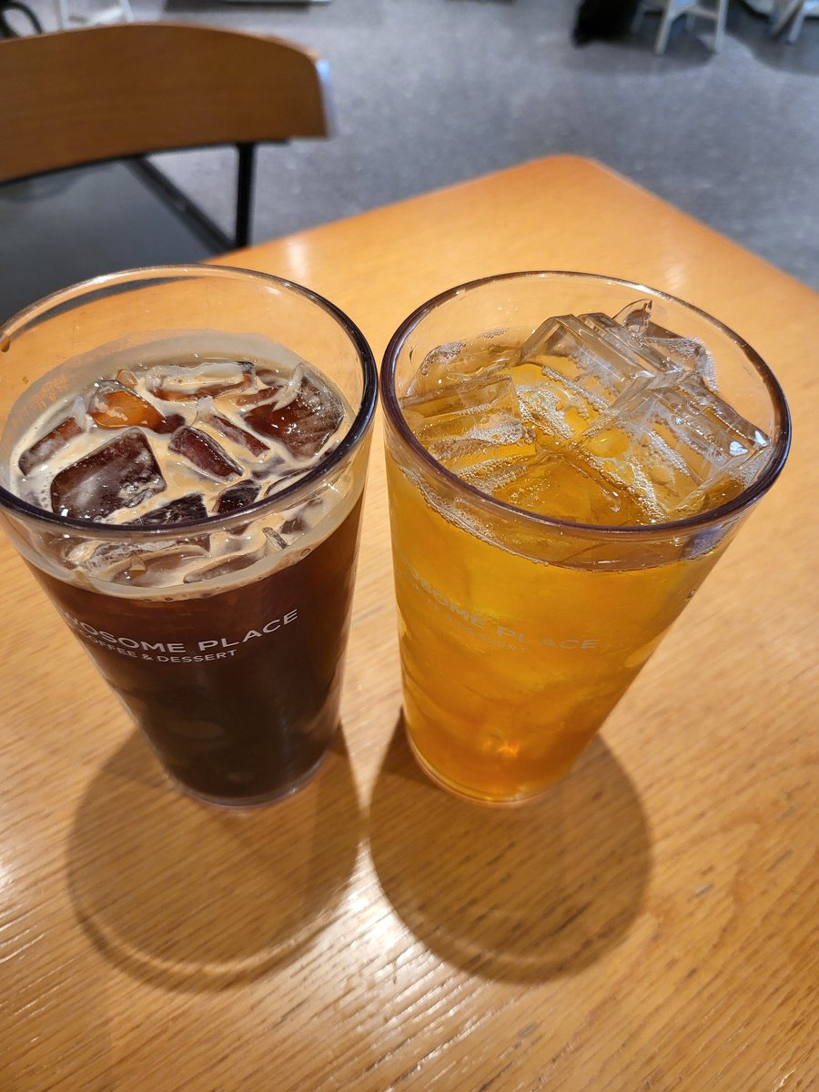 jm10141's tweet image. #용산카페 #용산역카페 #투썸플레이스 #애플아이스티 #카페 #카페투어 #신상