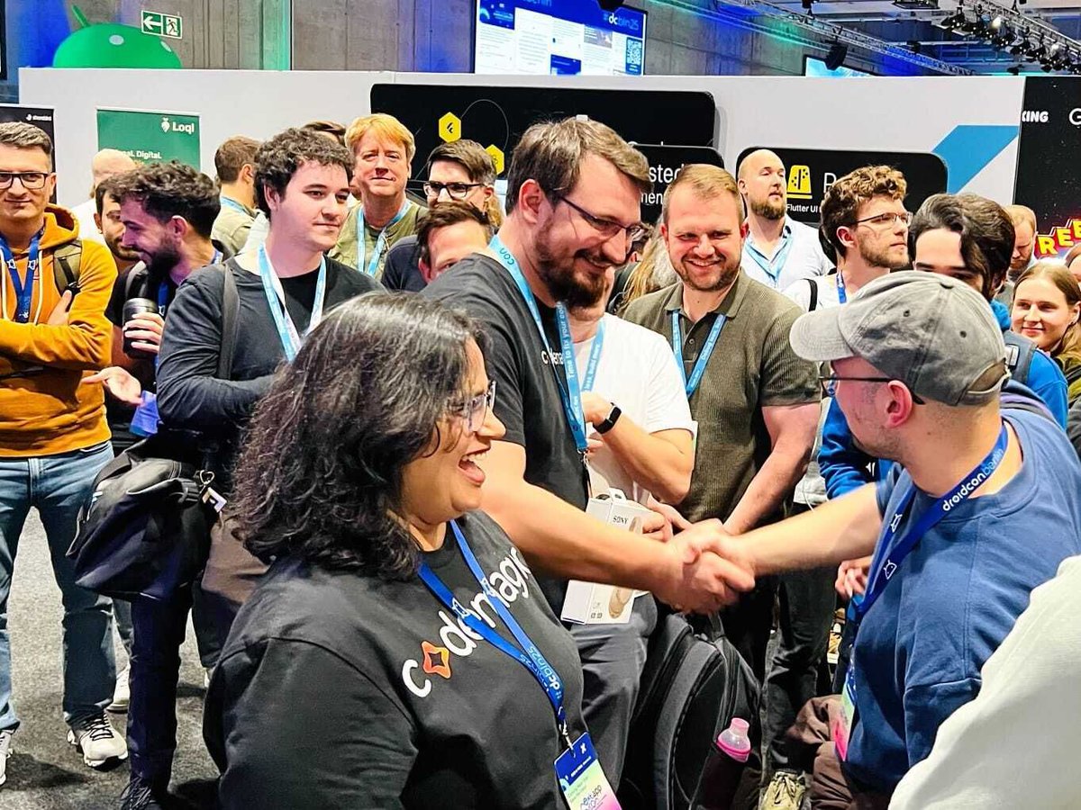 codemagicio's tweet image. 🎁 The Codemagic raffle excitement is back!
After yesterday’s fun, Codemagic is bringing you another raffle TODAY at 4:30 PM at #FlutterConEU 🚀
✨ Amazing prizes
✨ Great vibes
✨ Your chance to win!
Don’t miss it 💙
#Codemagic #ftcon25eu #FlutterConEU