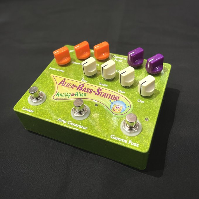 専用【ほぼ新品】alien bass station Buy Alien Bass Station (Compressor/Amp Simulator/Gamma-Fuzz