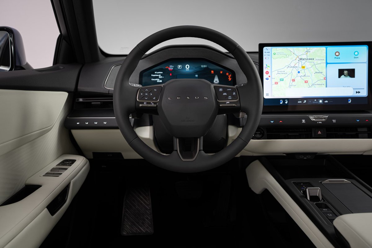 Lexus Polska tweet media