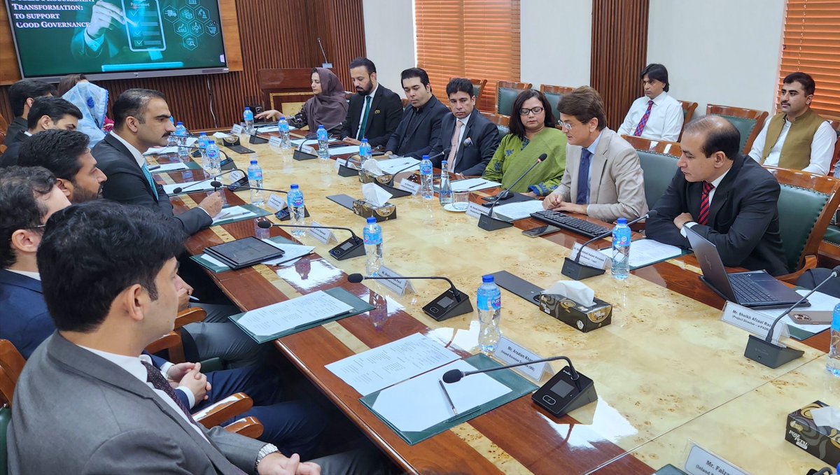 PPRAPakistan's tweet image. A senior delegation from NIPA, Lahore, visited PPRA HQ as part of the 44th MCMC Inland Study Tour. The visit offered firsthand insight into Pakistan’s evolving public procurement reforms and digital transformation efforts. #PPRA #NIPA #DigitalPakistan