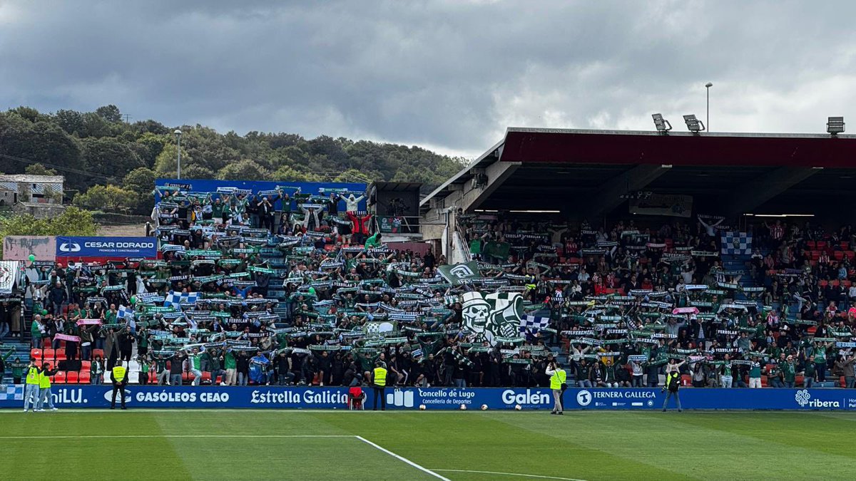 ¿Repetimos el bufandeo mañana a la salida de los jugadores? <a href="/PRDTapas/">Peña Racinguista D'Tapas</a> <a href="/fdpracingferrol/">FDP Racing Club Ferrol</a> <a href="/pr_morandeira/">Peña Racinguista Morandeira⚓️</a> 

#ALaMalataConTuBufanda