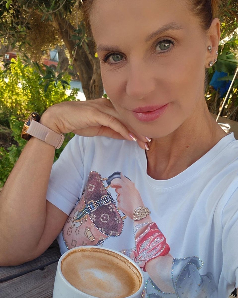 Hast du Lust auf einen Kaffee mit mir?

K💋ssi Bettie Ballhaus 

t.me/bettieballhaus…