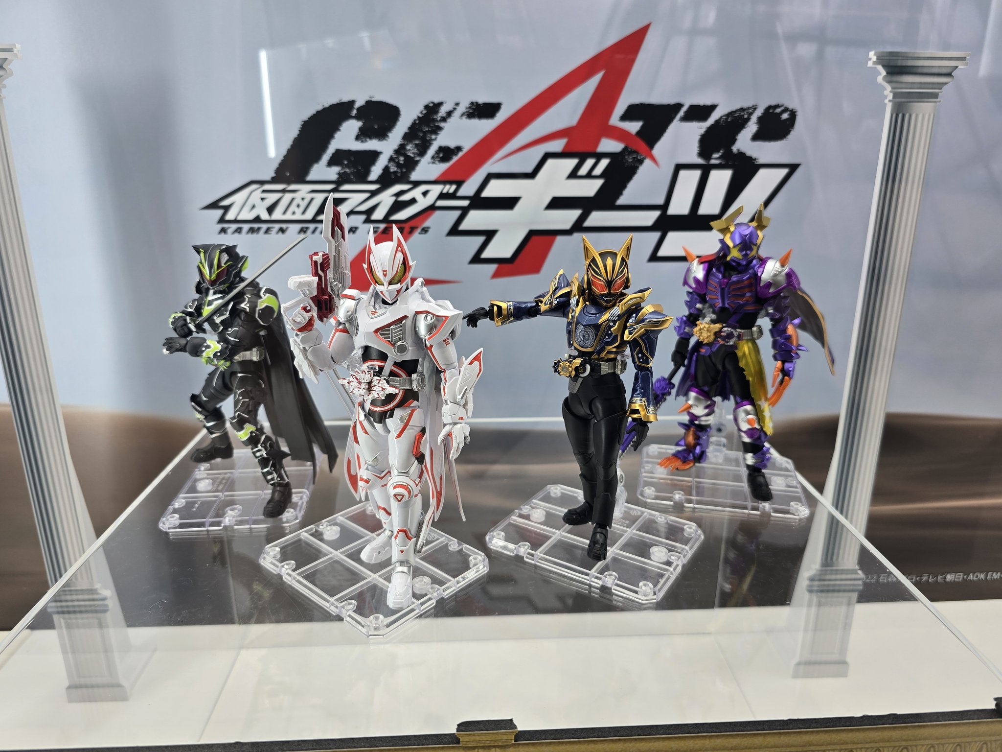 仮面ライダー響鬼 パーツ【1】 仮面ライダーZX、タイガーロイド、ディケイドに加え、コアファン