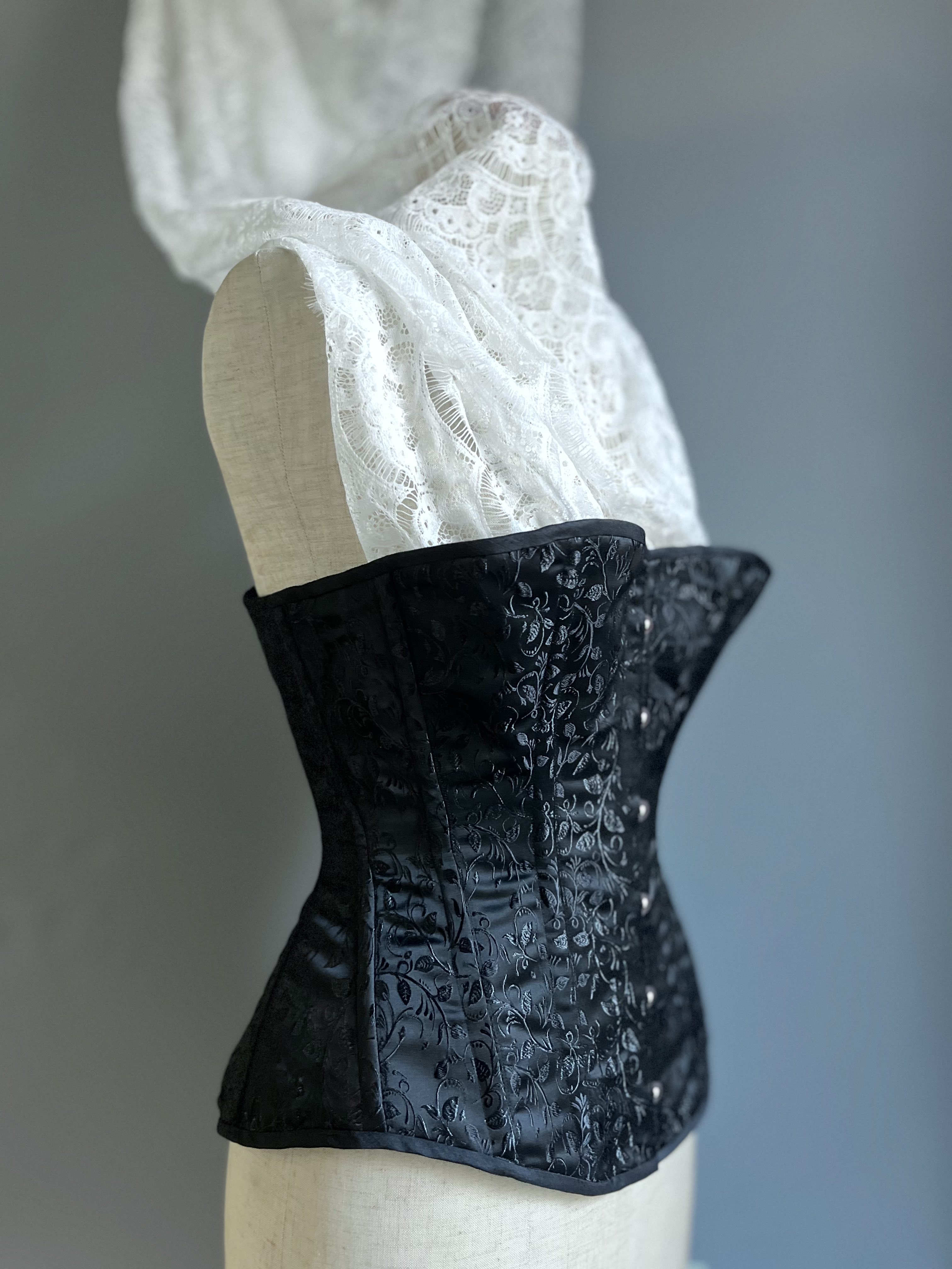 アームコルセット　massaging capsule アームコルセット生成りベージュ Arm Corset [Ivory Colour