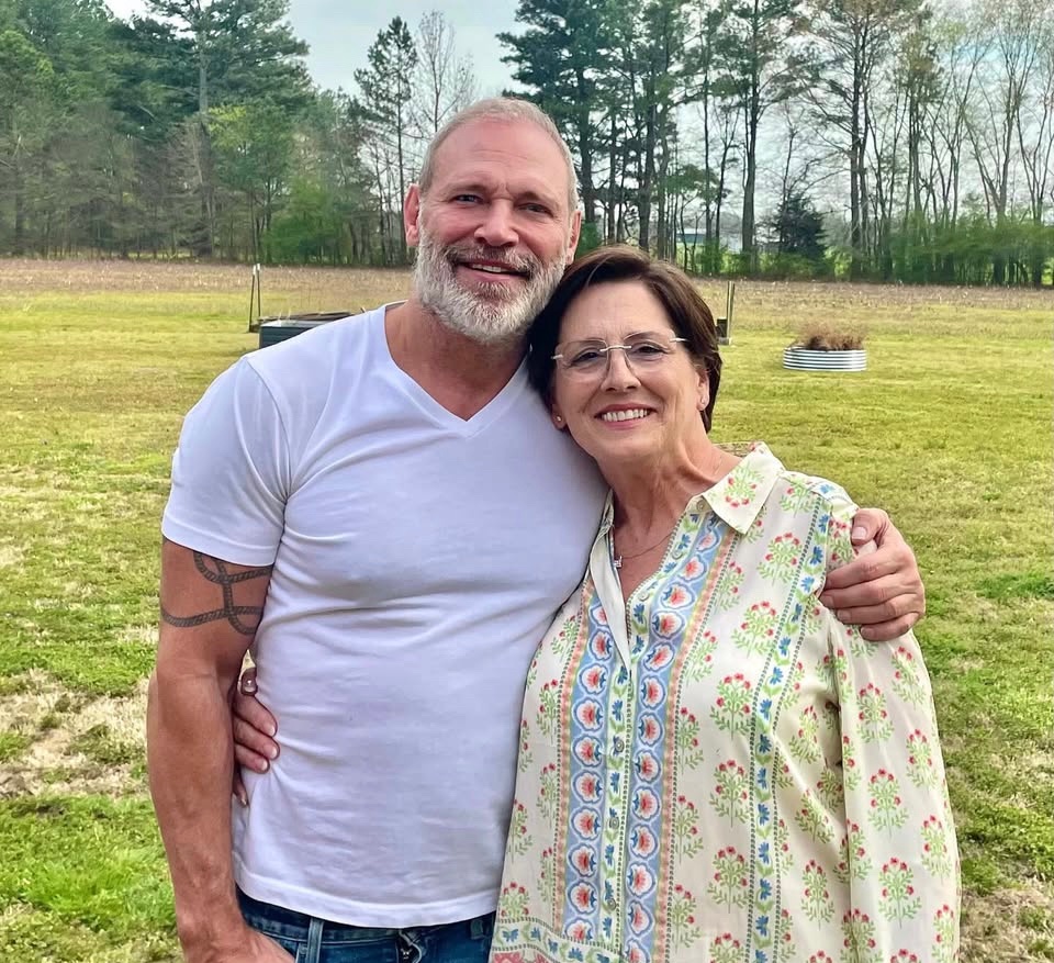 I miss you so much my Lovely sister ❤️