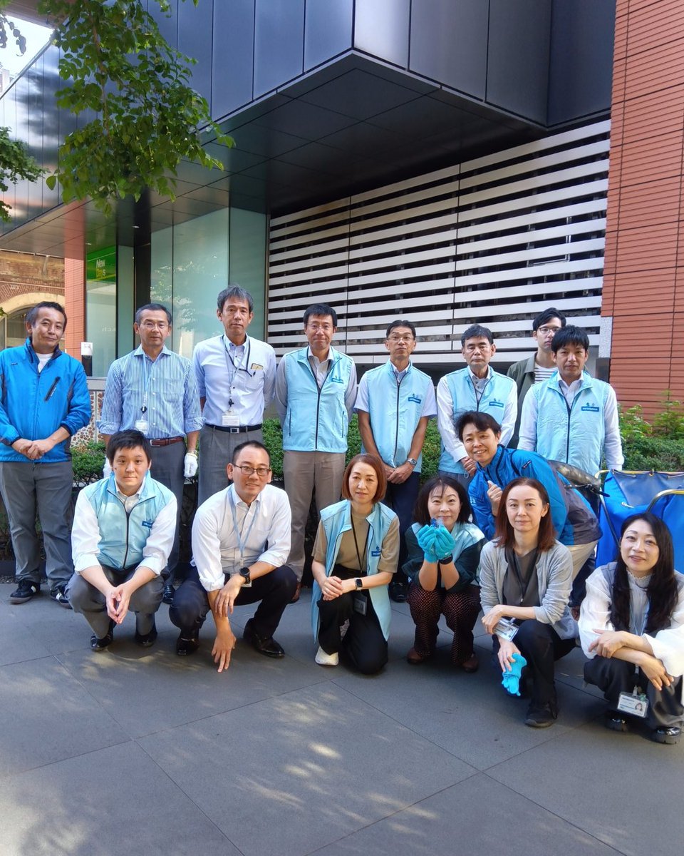 metawater_PR's tweet photo. こんにちは!めーちゃんです★
今日も参加者16人で、メタウォーターの本社があるビルの周辺のごみ拾いをしたよ!
ごみが無くなってさっぱりしたよ!
#メタウォーター #METAWATER #めーちゃん #たーくん #インフラ #ごみ拾い #清掃 #清掃活動 #地域貢献 #社会貢献 https://t.co/cN6p5H2Vmv