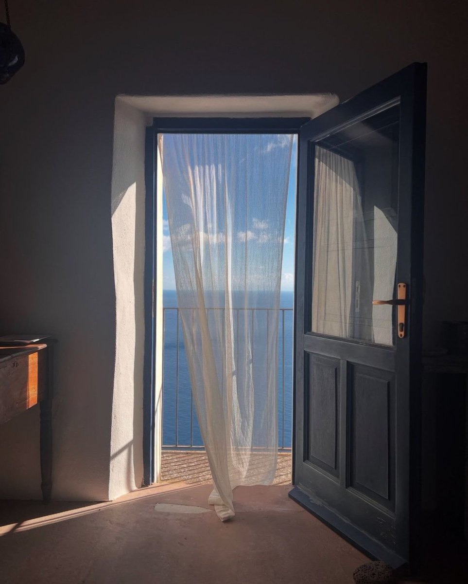 بحر 🌊 (@butterflless) on Twitter photo 