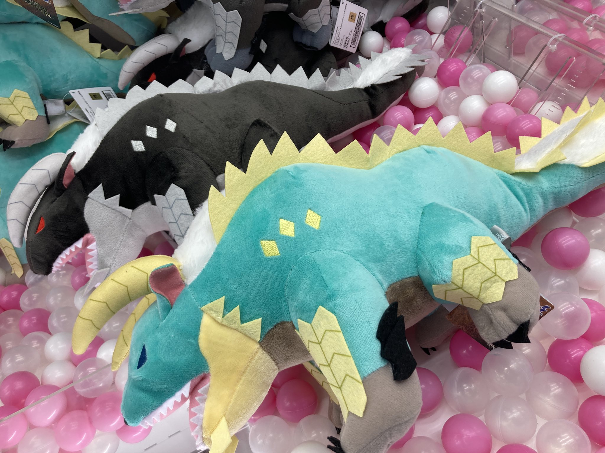 モンスターハンター デフォルメぬいぐるみ ジンオウガ亜種 ヨドバシ.com - カプコン CAPCOM モンスターハンター デフォルメ