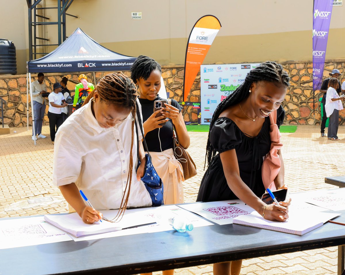 Zuukuka2Liku's tweet photo. Vibes on point at #TurnUpWithPurpose! Vendors poppinβ, registrations rollinβ, and the crew showed up to make waves this past Saturday! #GoodVibesOnly #YouthWithPurpose #zuukuka2likumission https://t.co/PMEPblsa0B