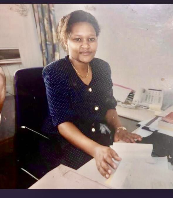 Throwing back to then, fearless, with dreams bigger than the sky. I’m still chasing them- only now, I’ve got experience, wisdom, grit, and a whole lot of gratitude in my corner. Here’s to honoring the journey and the fire that never fades. 🔥✨ #Throwback #StillDreaming