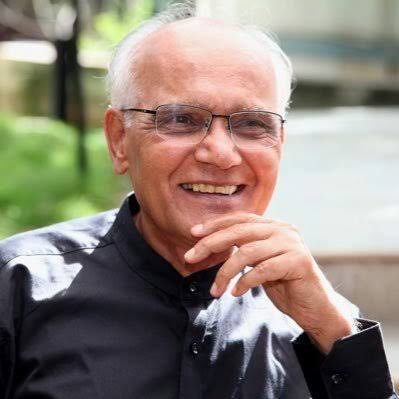 The pen that once stirred countless souls may have fallen silent, but its echoes will flow like an eternal river. Such is the immortal legacy of Shri S.L. Bhyrappa. Om Shanti. 🙏