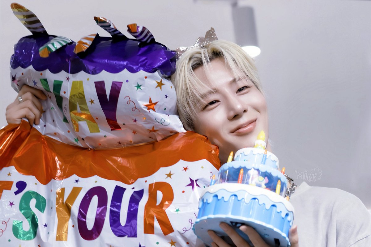 𝗛𝗔𝗣𝗣𝗬 𝗟𝗨𝗞𝗘 𝗗𝗔𝗬✩⋆*॰¨̮⋆｡˚✩⋆॰⋆*॰

디그니티의 왕자님 생일 축하합니다

<a href="/DIGNITY_members/">DIGNITY</a> 
#HAPPY_LUKE_DAY
#DIGNITY #디그니티 #LUKE #루크