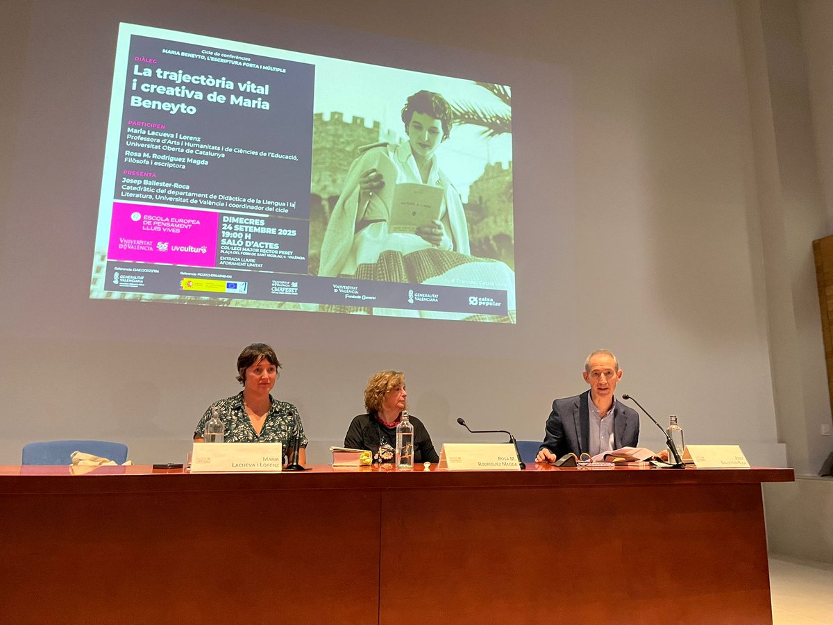 Anit el diàleg a 2 bandes
sobre #MariaBeneyto entre <a href="/LacuevaMaria/">Maria Lacueva</a> i Rosa M. Rodriguez Magda organitzat pel <a href="/LaNauuv/">UVcultura / La Nau</a> aI <a href="/CMRectorPeset/">C.M. Rector Peset</a> 
fou tot un èxit.

Després el diàleg passà a 3, 4 i 5 bandes per les preguntes dels assistents ben perspicaces.

Gràcies a totes i a tots.
