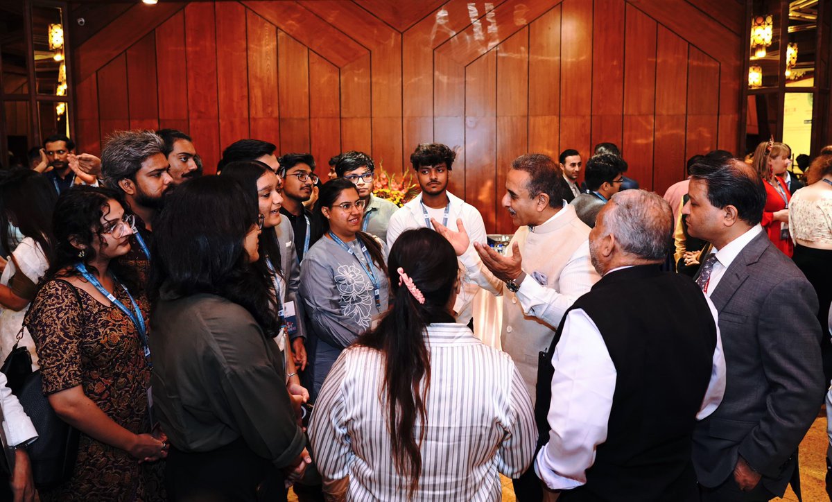 Delighted to inaugurate the 2nd SCO Young Authors’ Conference in New Delhi today.

Interacted with vibrant young minds from SCO countries and underlined the Organisation’s growing relevance in fostering cultural &amp; people-to-people ties.

Commend the efforts of <a href="/nbt_india/">National Book Trust, India</a> in