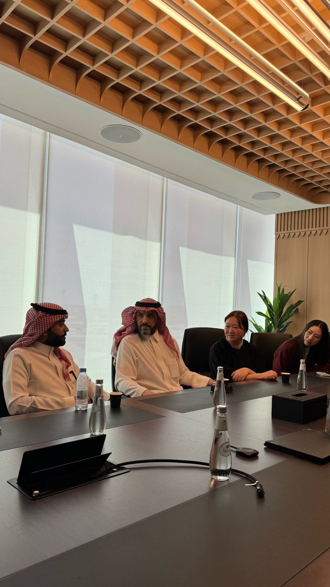 faisalazem's tweet photo. Today, during our meeting with the Cultural Fund, we engaged in discussions on advancing television and film production and explored promising partnership opportunities https://t.co/8dTadB1hy4
