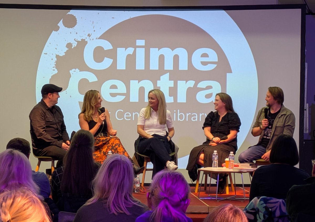 "You can't kill a dog!" 

Last night: a very important discussion on the hierarchy of animal deaths in crime fiction. <a href="/CrimeCentral_/">Crime Central Manchester</a> is SO back! 

A brilliant night with <a href="/MichaelHWood/">Michael Wood</a> <a href="/Jo_Furniss/">Jo Furniss</a> <a href="/kerryjourno/">Kerry Whittle</a> <a href="/paperclipgirl/">Louisa Scarr</a> and superhost <a href="/robparkerauthor/">Rob Parker</a>!