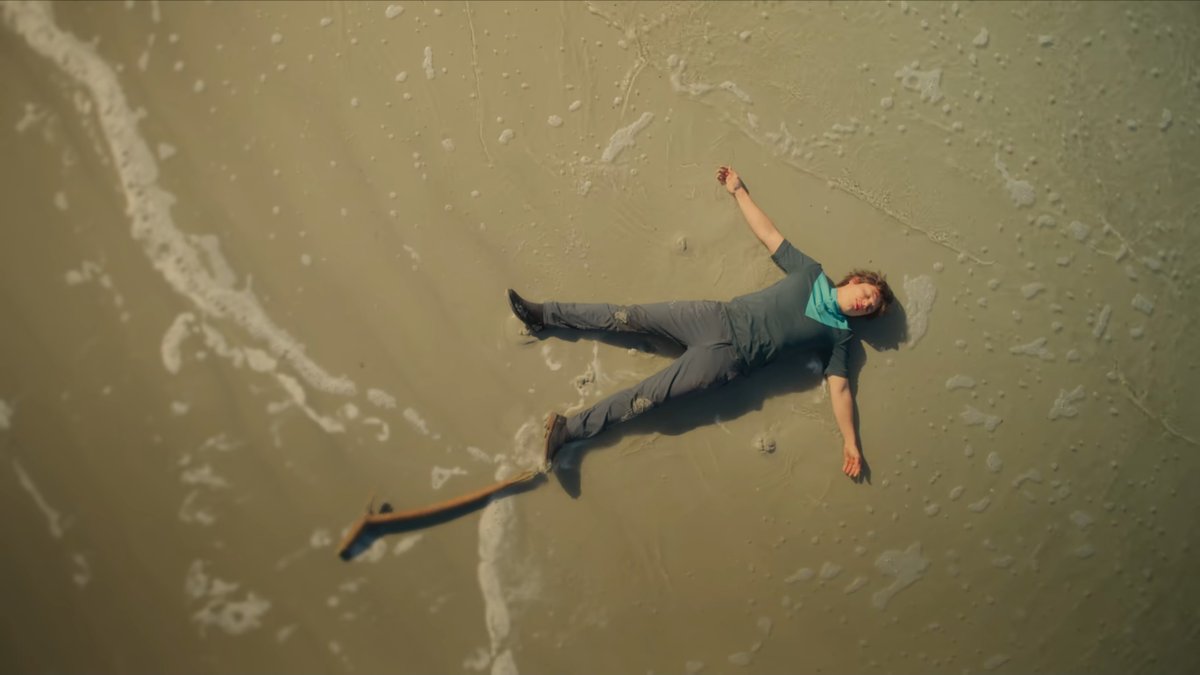 je crois que c'est un des moments les plus tristes de cette série...😥 et la musique 🤩