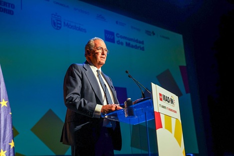 Asamblea de Madrid (@asambleamadrid) on Twitter photo 🏛️ El presidente <a href="/eossoriocrespo/">Enrique Ossorio</a> participa en la clausura del Madrid Investment Forum destacando la labor legislativa de la <a href="/asambleamadrid/">Asamblea de Madrid</a> centrada en generar “estabilidad” para las empresas.
📰 +Info: tinyurl.com/4zbz54hk 🏛️ El presidente <a href="/eossoriocrespo/">Enrique Ossorio</a> participa en la clausura del Madrid Investment Forum destacando la labor legislativa de la <a href="/asambleamadrid/">Asamblea de Madrid</a> centrada en generar “estabilidad” para las empresas.
📰 +Info: tinyurl.com/4zbz54hk