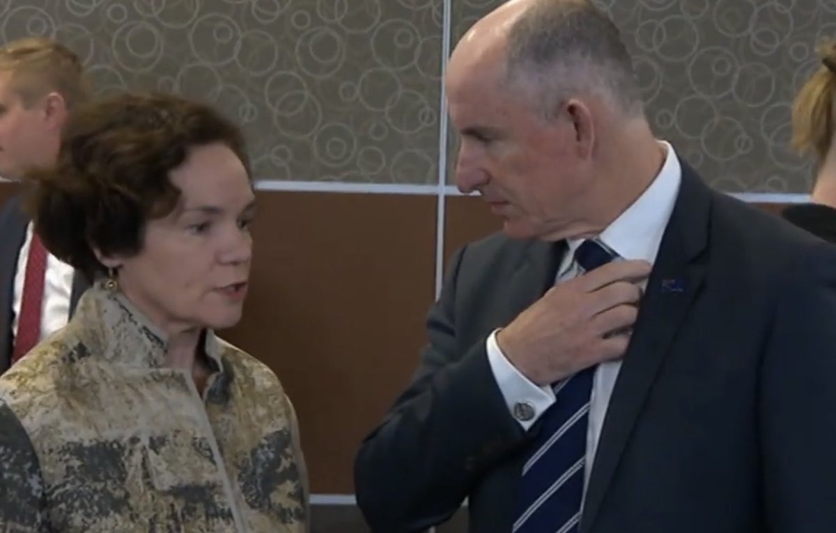 Why aren’t these two in jail? They knew #Robodebt was illegal &amp; yet they kept defending it. It’s a crime to continue with something illegal, knowing it is illegal . BL #StuartRobert BL covers his suprasternal notch, FEAR after NPC address defending #Robodebt #KathrynCampbell