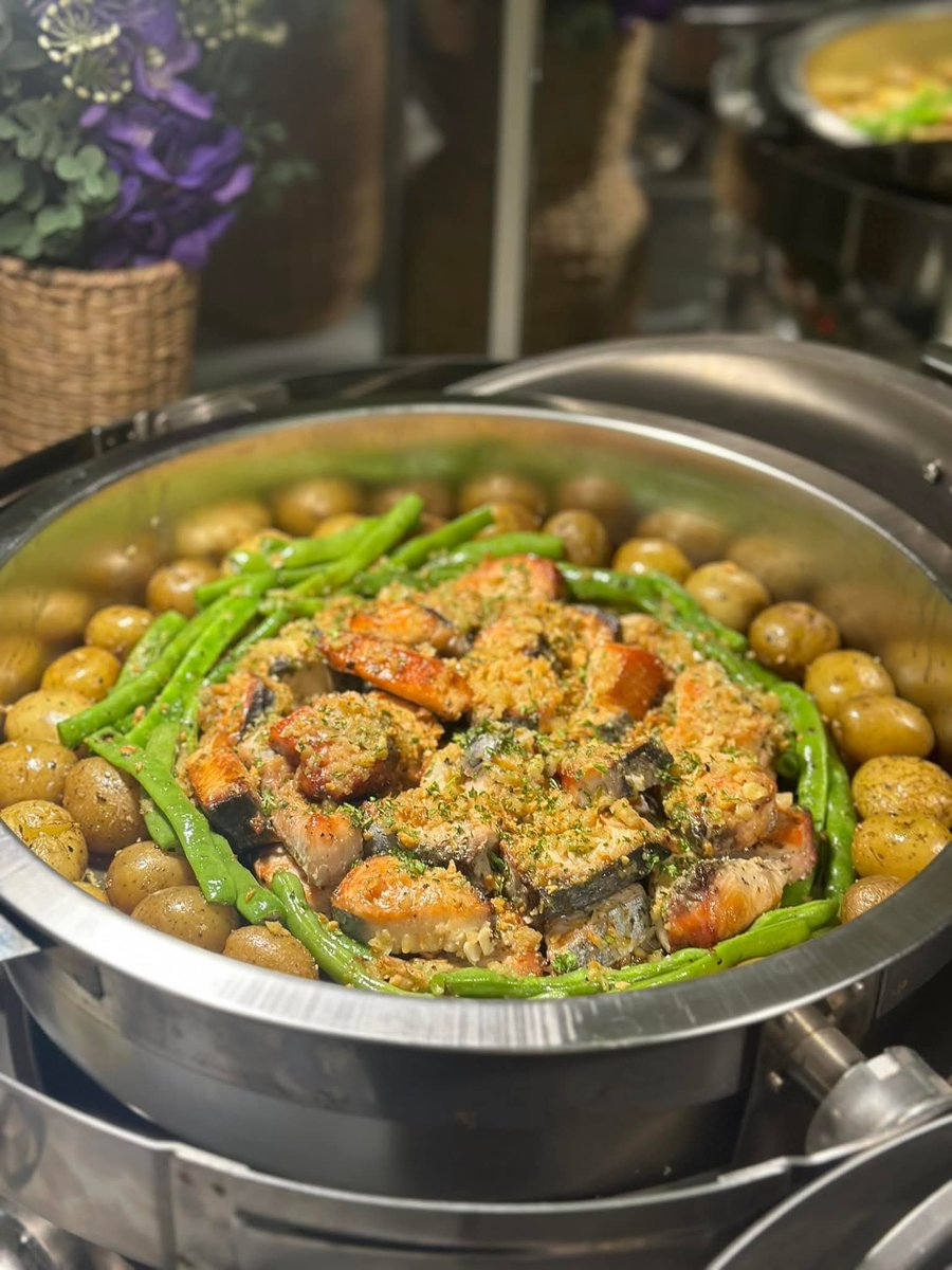 Rollen5667's tweet photo. Freshly cooked fish drizzled with rich lemon butter sauce – a perfect balance of zesty, creamy, and savory flavors! 🐟🍋🧈 #FishLemonButter #SeafoodLovers #ChefSpecial #FlavorfulBites #GourmetCooking #FoodieHeaven #SeafoodPerfection #FineDiningVibes" https://t.co/S3Bg4oReu8
