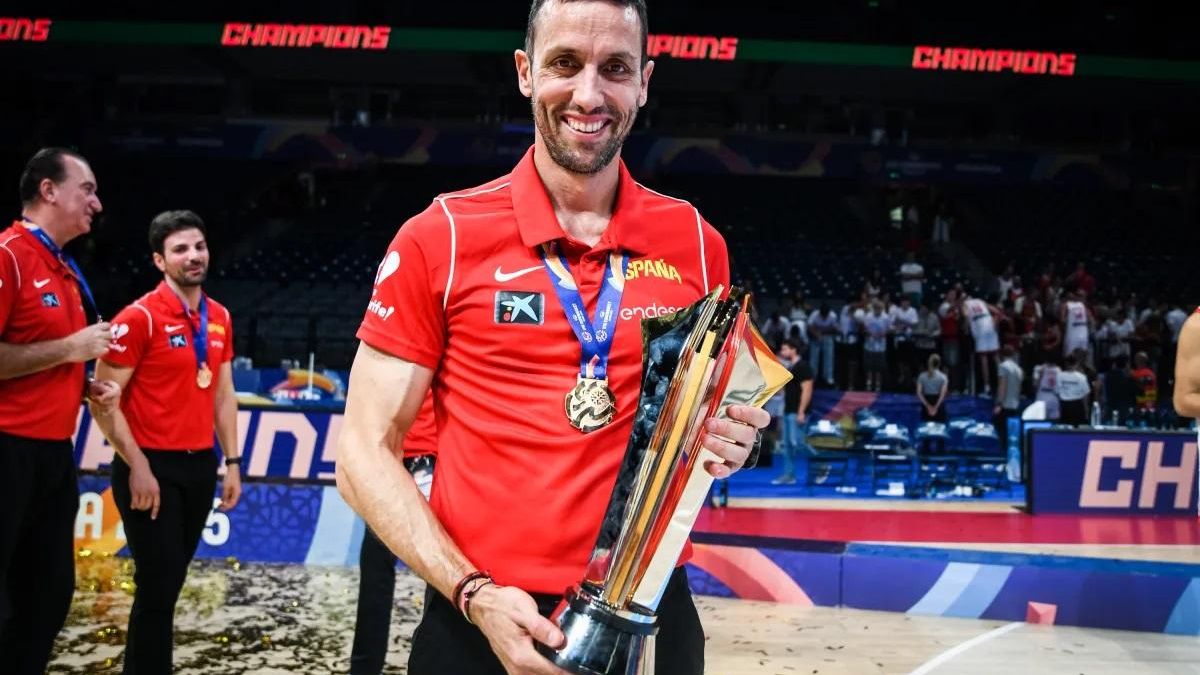 Hola <a href="/MarcoJusto/">Marco Justo</a>: 
¿Preparados para el desafío?
Este jueves arrancamos temporada de sobremesa deportiva desde el <a href="/ValparaisoHotel/">ValparaísoHotel</a> con el técnico del <a href="/palmerbasket/">Palmer Basket Mallorca Palma</a> 
Además, análisis de lo sucedido anoche en Anoeta.
<a href="/tsanchezgrao/">antonio sánchez grao</a> 
15:05h
103.6FM
COPE MÁS MALLORCA