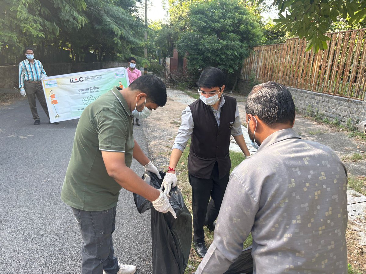 IIAC_India's tweet photo. IIAC conducted a #SwachhataHiSeva2025  cleanliness drive under #SwachhBharatMission .
Collective efforts towards a cleaner &amp; healthier environment.
#IIAC #SwachhataHiSeva2025 #SwachhBharat  #cleanlinessdrive #SHS2025
@narendramodi @MLJ_GoI https://t.co/Z6HpCn9d7A
