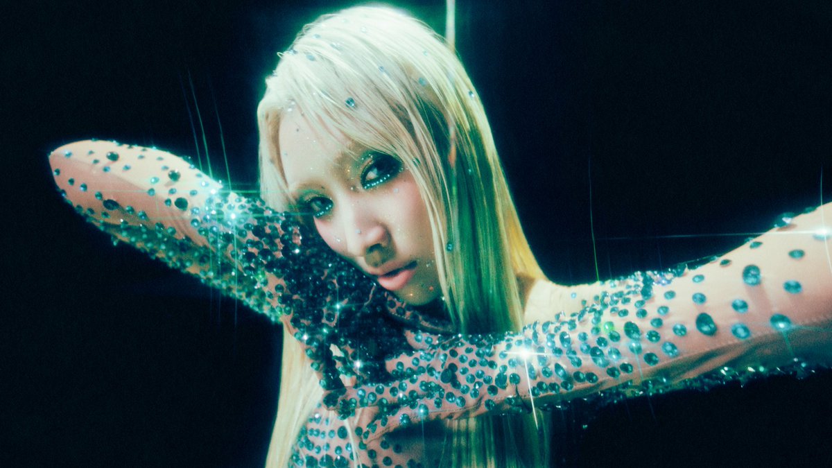 XGOfficial_'s tweet image. #MAYA

XG ‘GALA’ 
Available Now

Streaming/Download
🎧xg.lnk.to/GALA

Music Video
🎥youtu.be/8cEdndsuzSE

#XG #GALA
#XG_GALA
#XG_1stFullAlbum
#XGALX