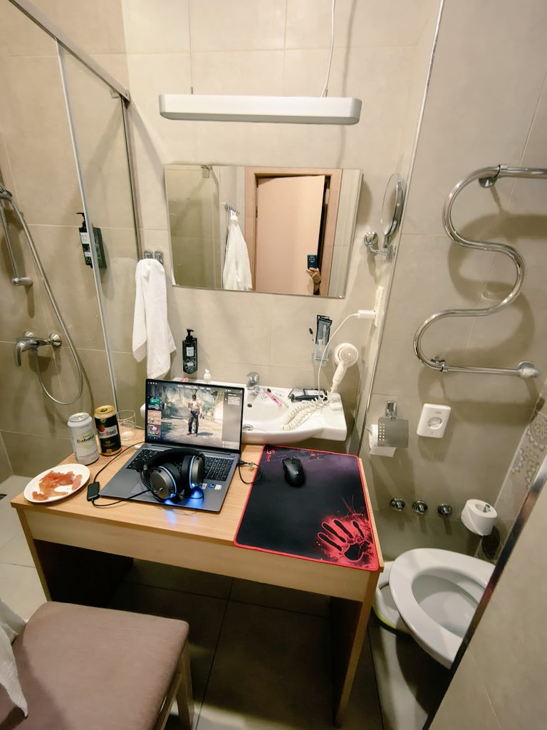 Тбилисский сверчок tweet media